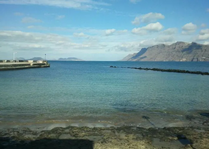 Διαμέρισμα Caleta De Famara Primera Linea Con Balcon *