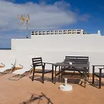 Lägenhet Caleta De Famara Primera Linea Con Balcon *