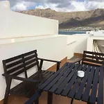 Caleta De Famara Primera Linea Con Balcon 아파트 *