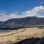 Lägenhet Caleta De Famara Primera Linea Con Balcon *