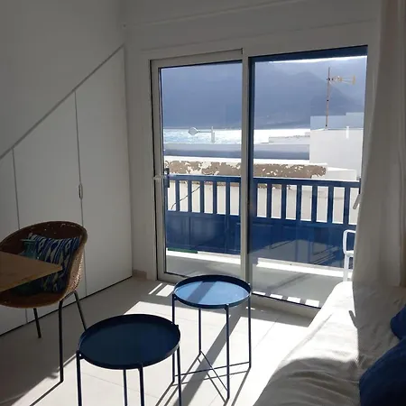 아파트 Caleta De Primera Linea Con Balcon