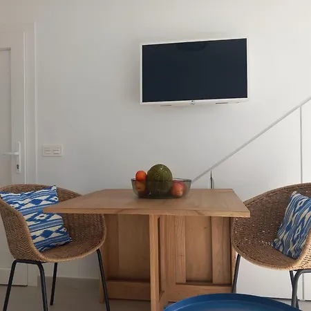 Caleta De Famara Primera Linea Con Balcon Apartment *