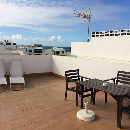 Caleta De Primera Linea Con Balcon Teguise (Lanzarote)