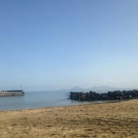 아파트 Caleta De Primera Linea Con Balcon *