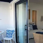 Caleta De Famara Primera Linea Con Balcon * Teguise